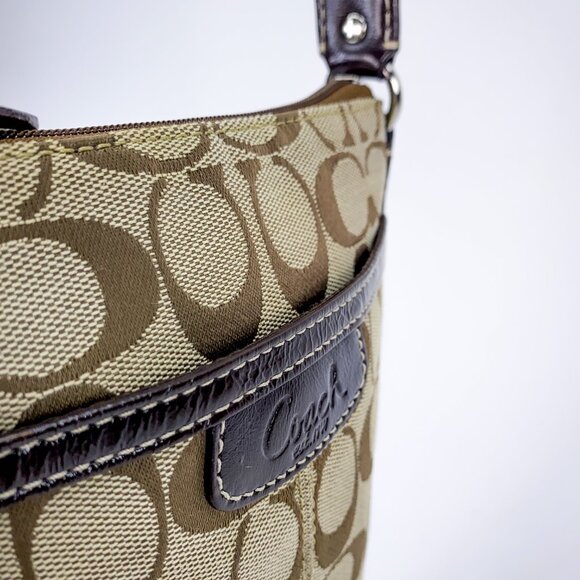 COACH Signature C Jacquard Canvas Crossbody Messenger Bag - Picture 9 of 16